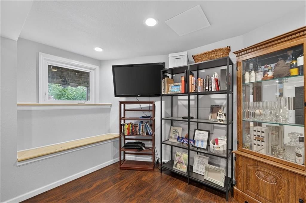 9033 Greenway Lane — photo 48