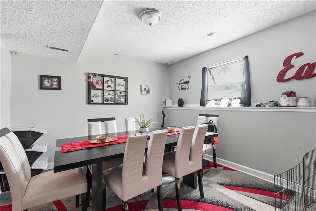 2801 Englewood Terrace — photo 17