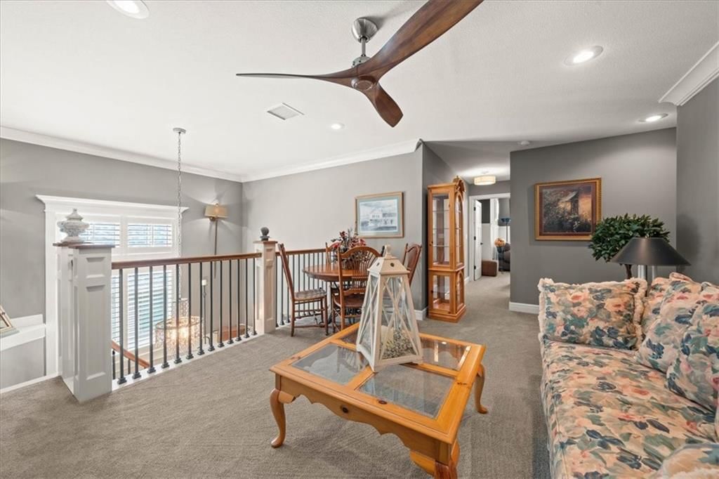 8438 N DONNELLY Court — photo 20