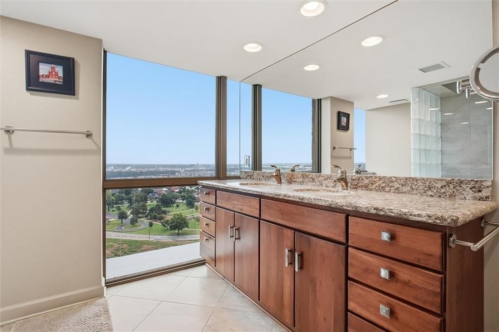600 E ADMIRAL #1408 Boulevard — photo 10