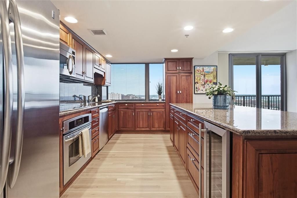 600 E ADMIRAL #1408 Boulevard — photo 20