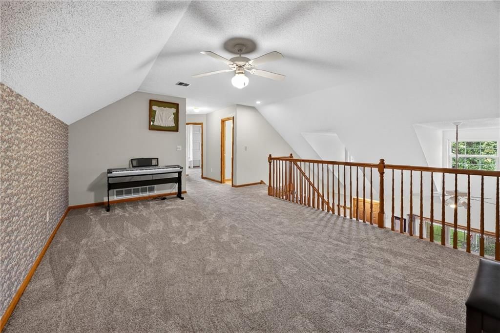 Photo 27 of 67 - 10912 N Wallace Avenue, Kansas City, MO 64157