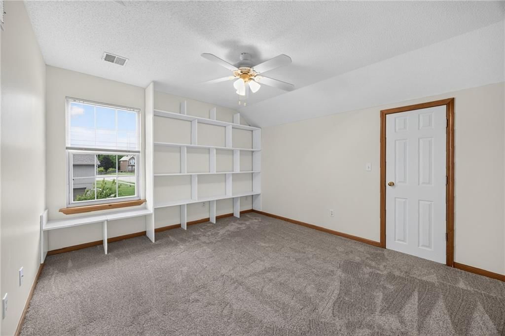 Photo 56 of 67 - 10912 N Wallace Avenue, Kansas City, MO 64157