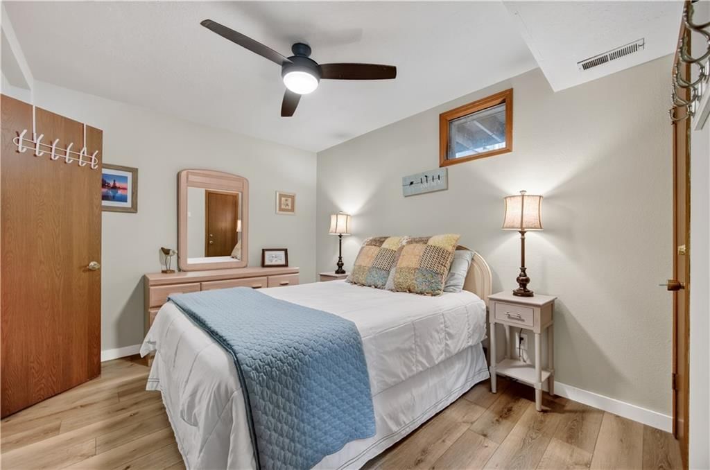 1563 Spring Valley Road — photo 32