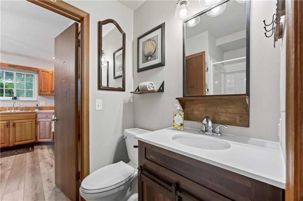 1563 Spring Valley Road — photo 34