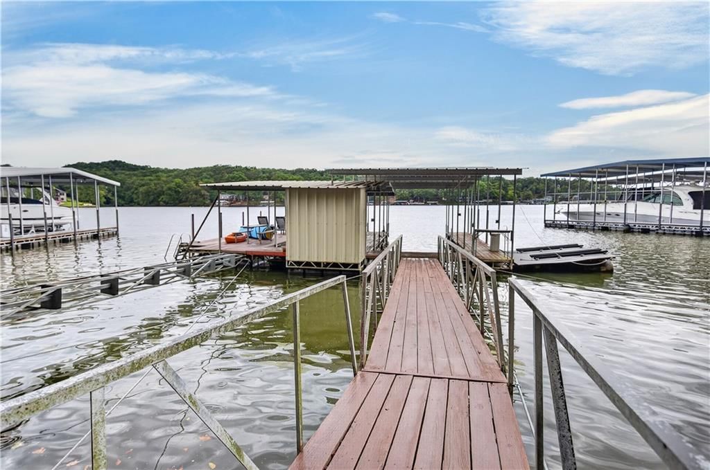 1563 Spring Valley Road — photo 48