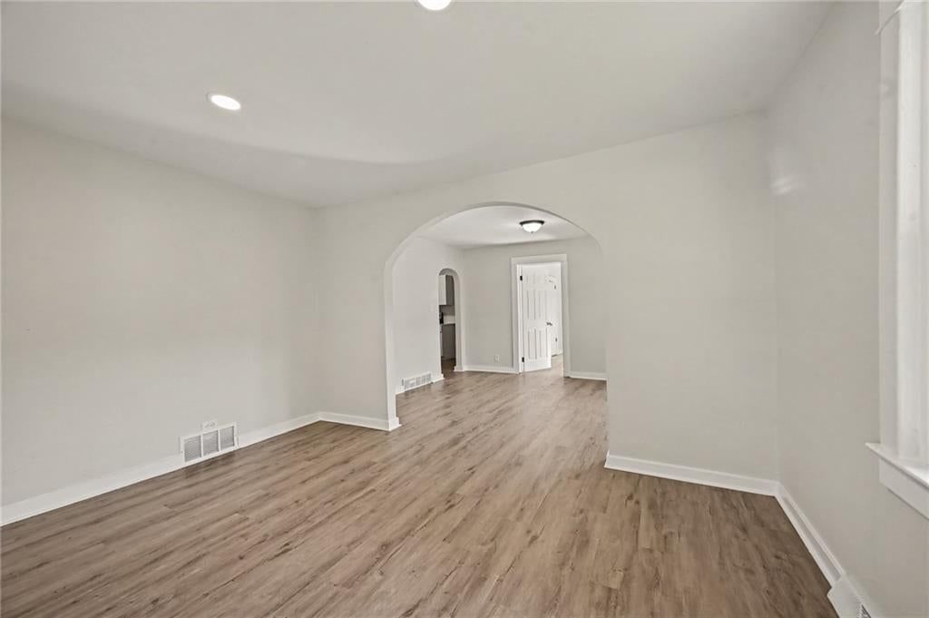 619 S Ash Avenue — photo 6