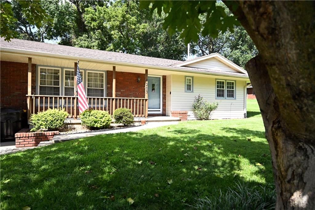 1203 W Price Avenue — photo 5