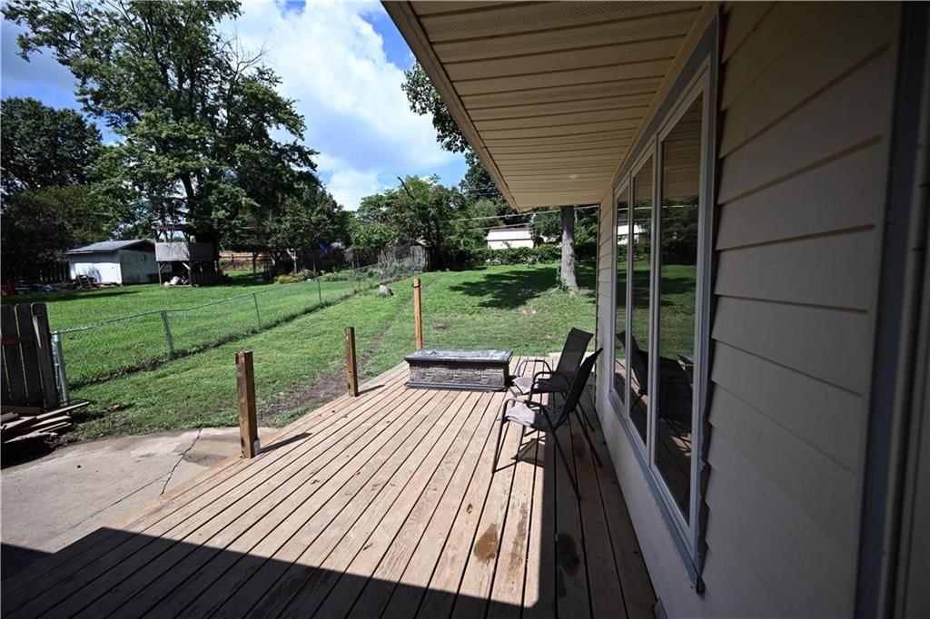 1203 W Price Avenue — photo 33
