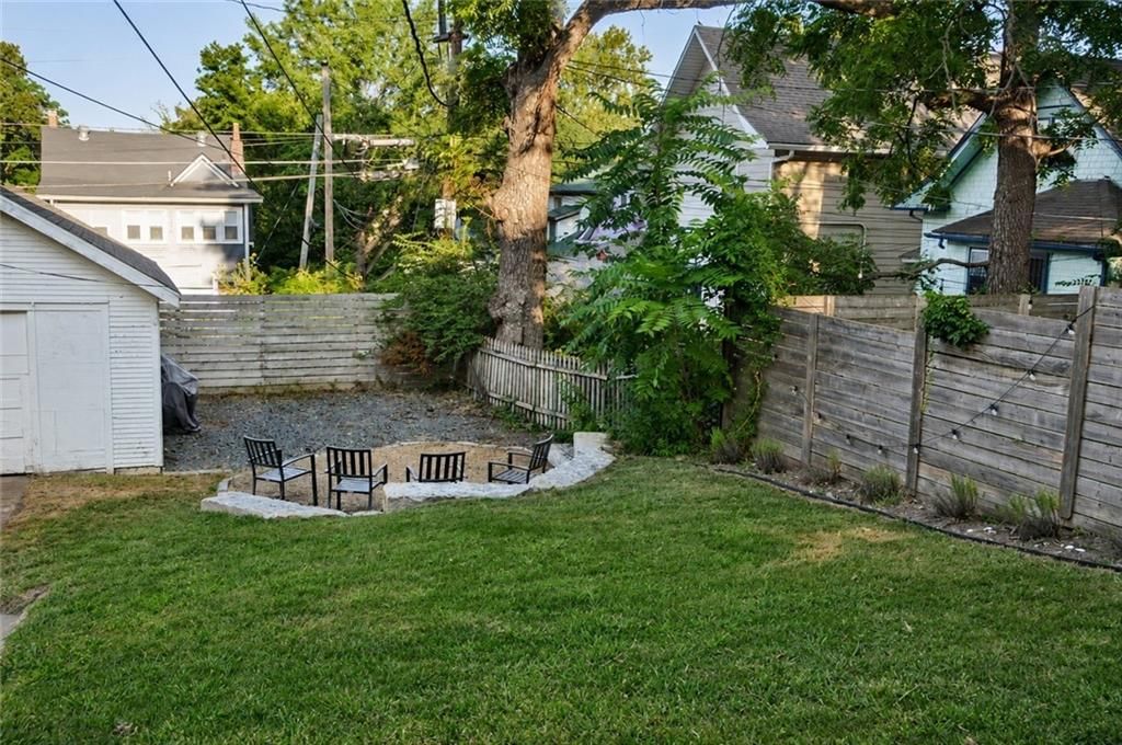 4110 Charlotte Street — photo 5