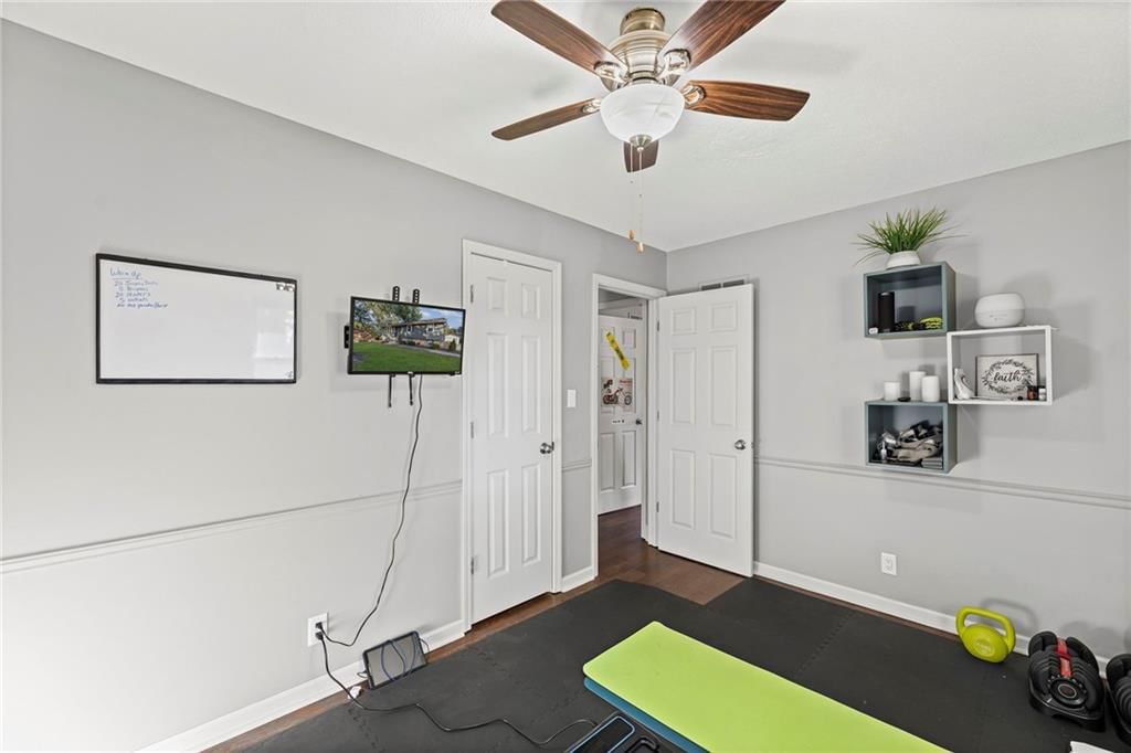 4933 N 123rd Street — photo 37