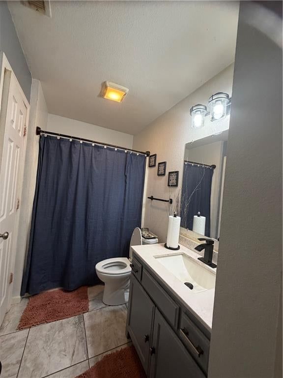 2928 Wayne Avenue — photo 8