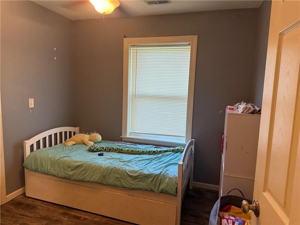 2928 Wayne Avenue — photo 9