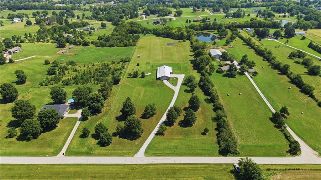 Photo 46 of 55 - 19817 S Cleveland Avenue, Belton, MO 64012