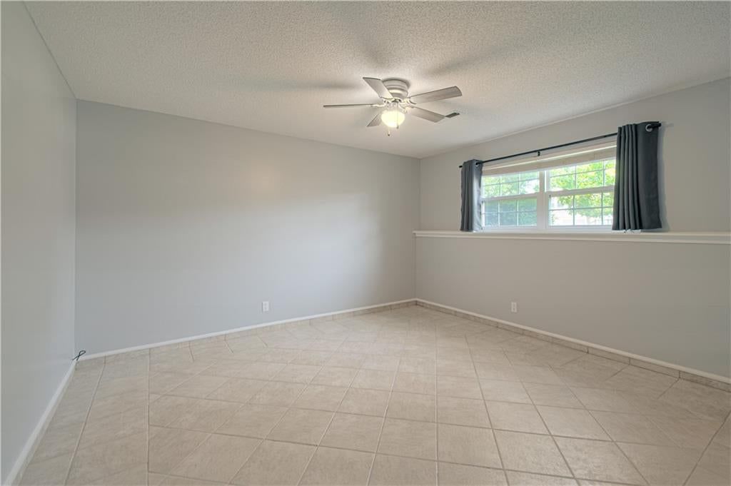 13822 S Acuff Street — photo 20