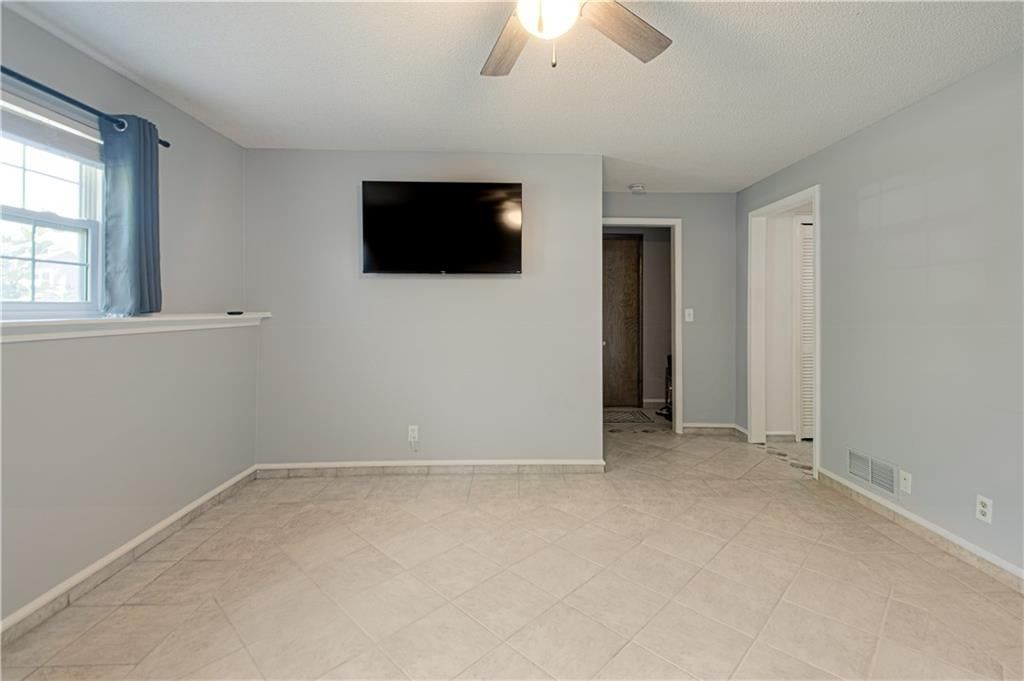 13822 S Acuff Street — photo 22
