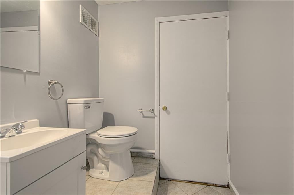 13822 S Acuff Street — photo 25