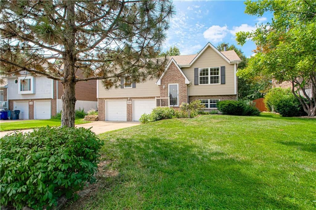 13822 S Acuff Street — photo 36
