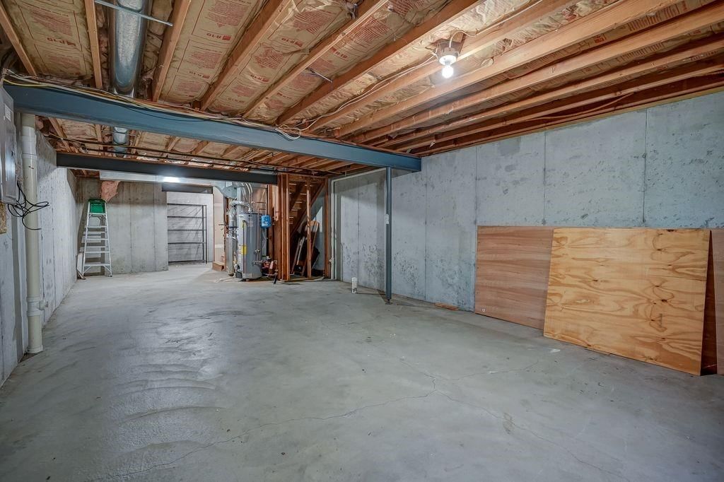 9739 N Lewis Avenue — photo 20