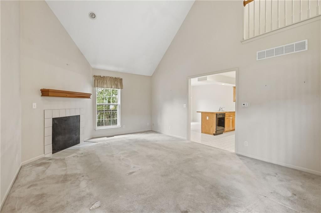 15152 Glenwood Avenue — photo 4