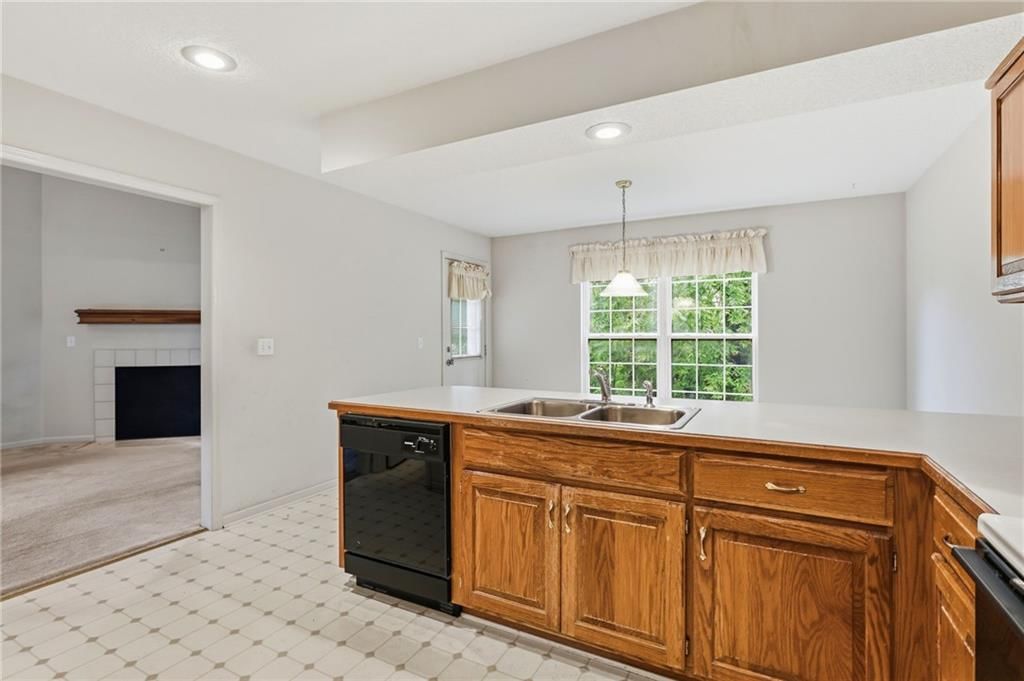 15152 Glenwood Avenue — photo 12
