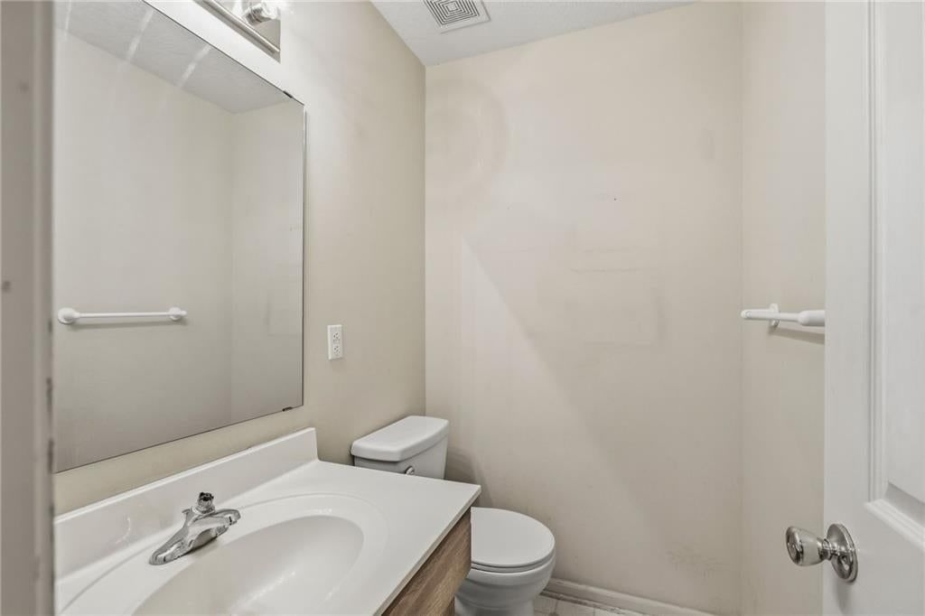 15152 Glenwood Avenue — photo 14