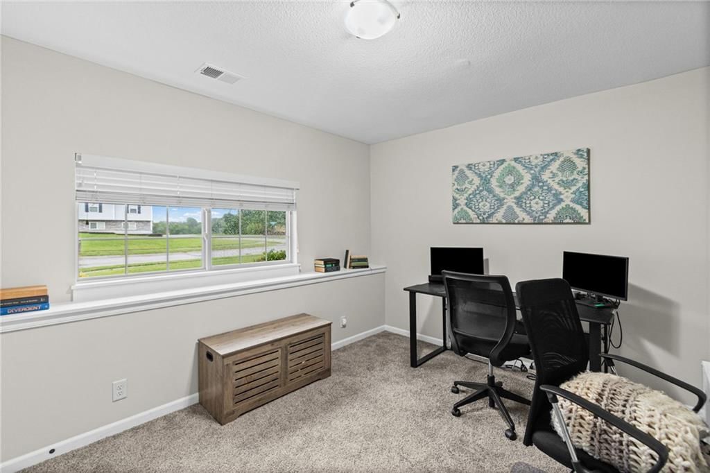 19304 Switchgrass Court — photo 27