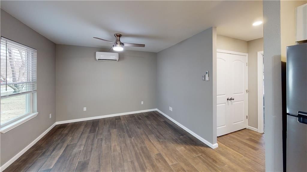1247 N Ash Street — photo 5