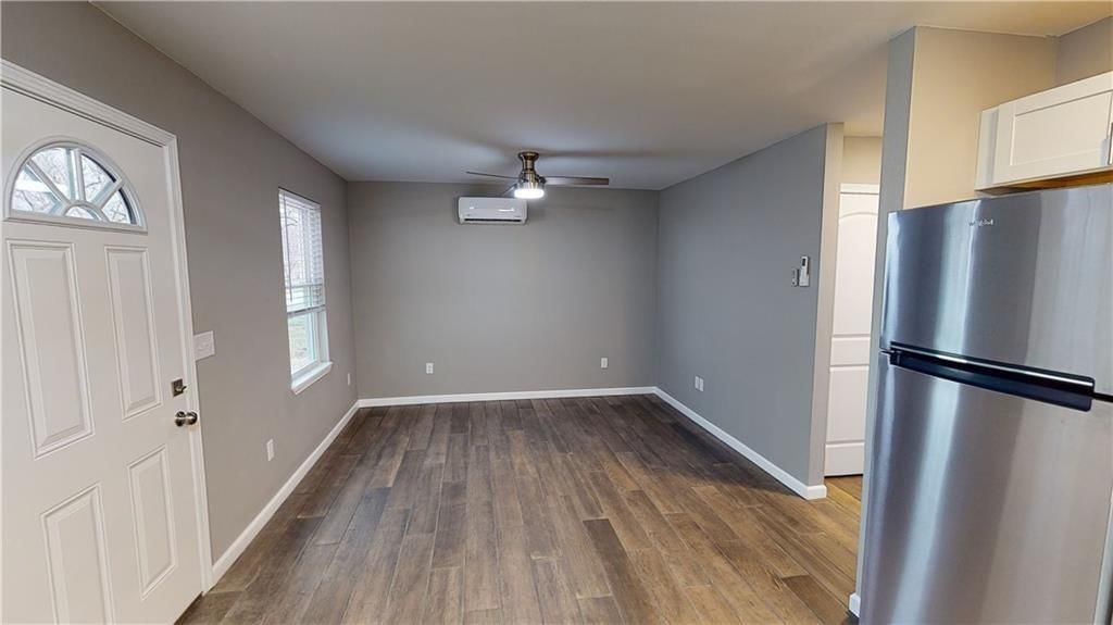 1247 N Ash Street — photo 6