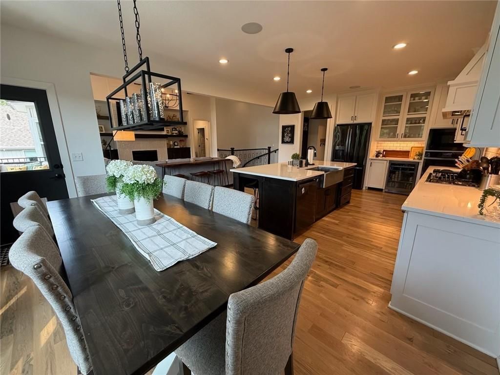 Photo 12 of 74 - 9280 Brownridge Street, Lenexa, KS 66220