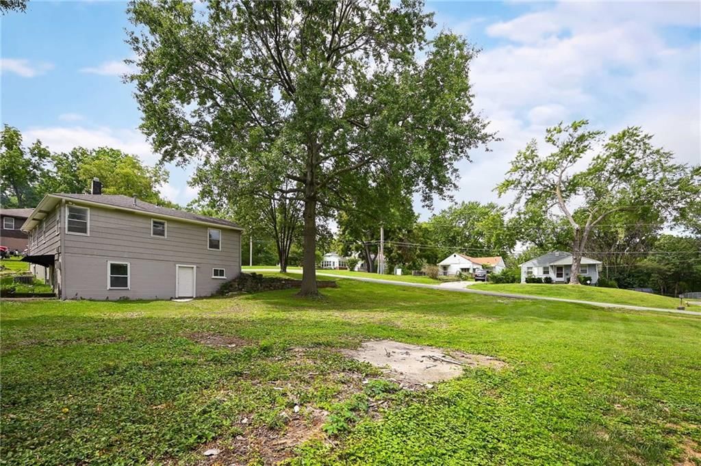 3605 S Norwood Avenue — photo 8