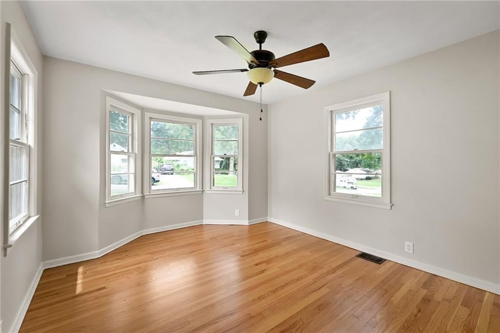 3605 S Norwood Avenue — photo 14