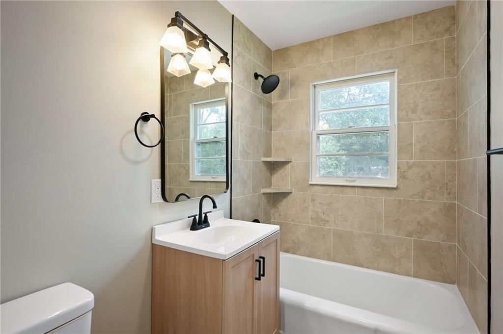 3605 S Norwood Avenue — photo 15