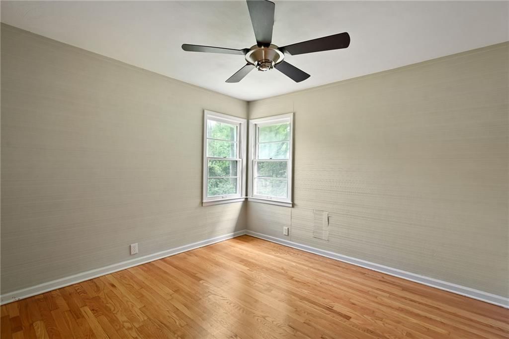 3605 S Norwood Avenue — photo 18