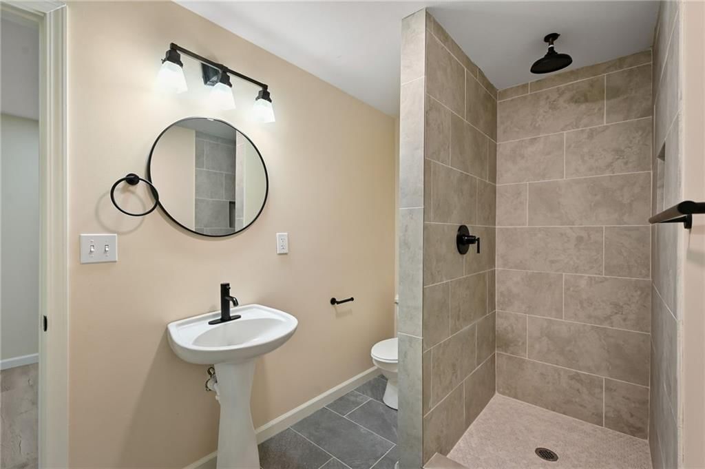 3605 S Norwood Avenue — photo 21