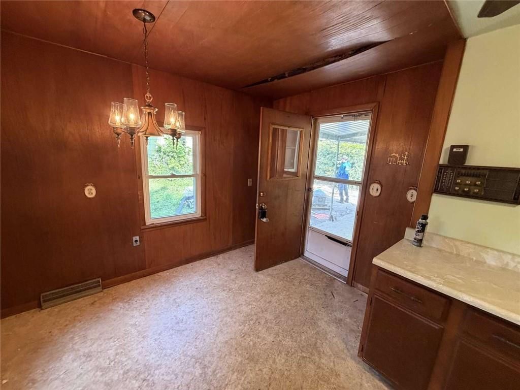 810 S Raymond Street — photo 14