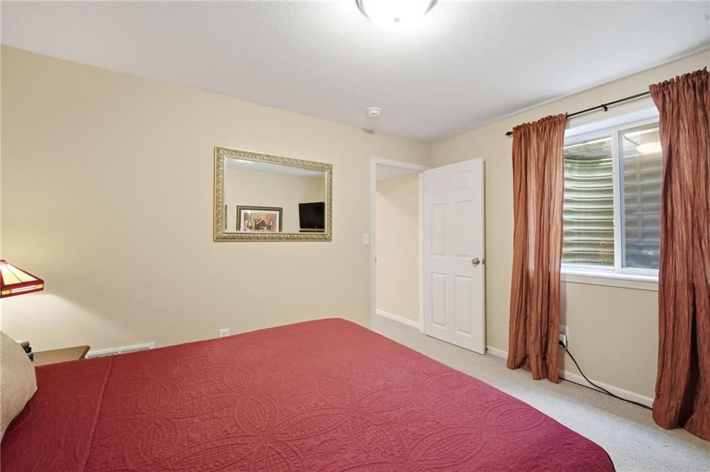 16181 S Brookfield Street — photo 46