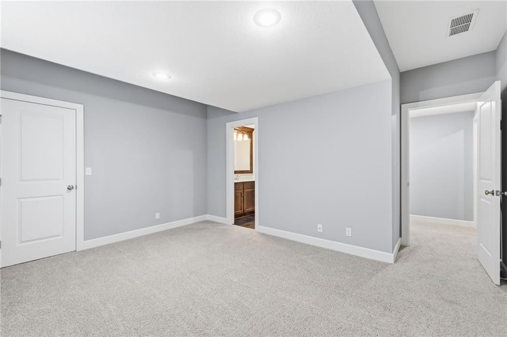 13112 W 170th Street — photo 39