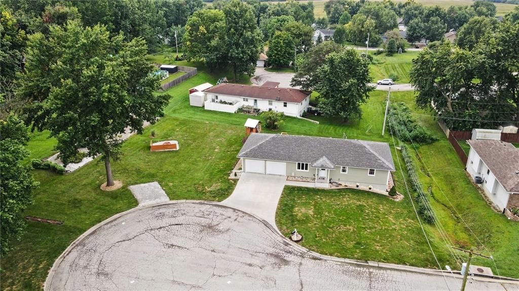 1200 W Maple Street — photo 27