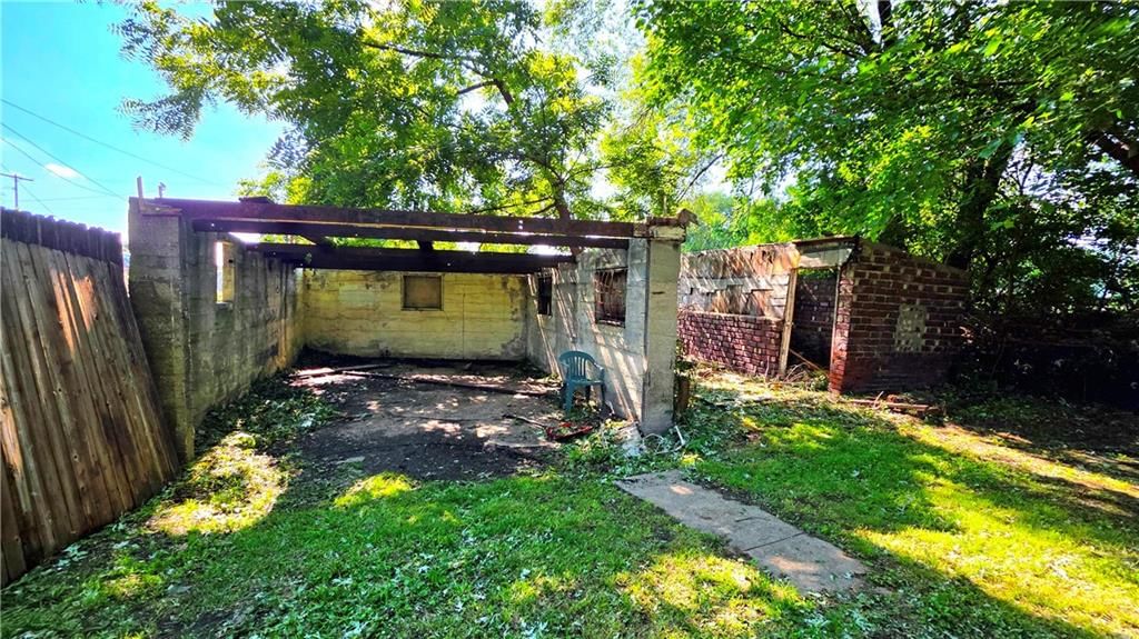 520 N Garland Avenue — photo 10
