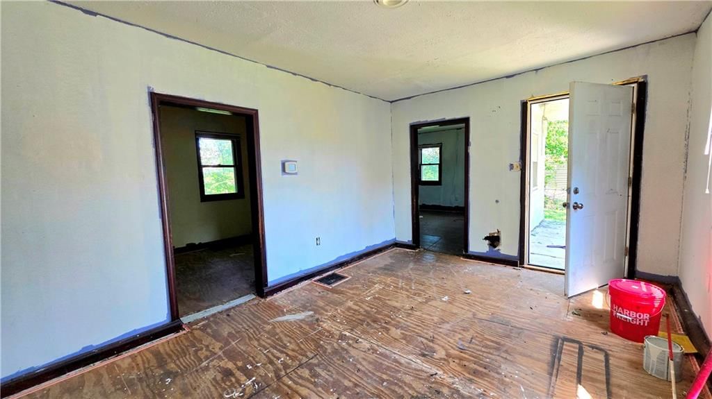 520 N Garland Avenue — photo 12