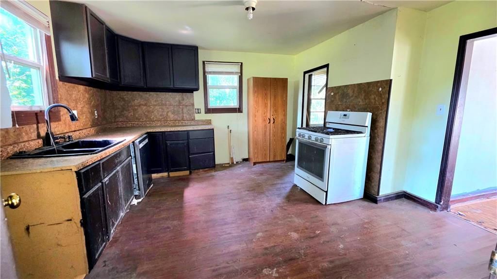 520 N Garland Avenue — photo 20