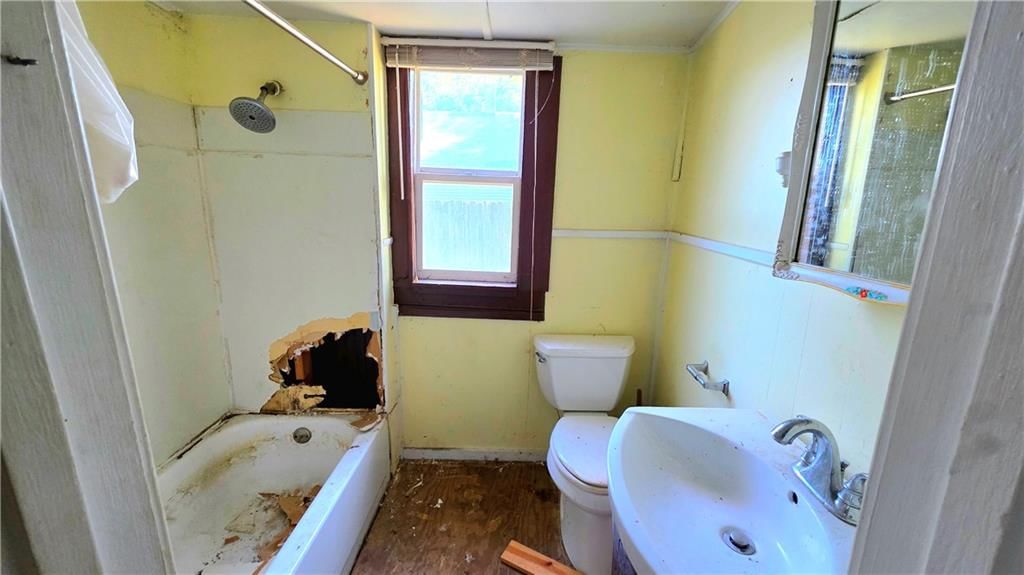 520 N Garland Avenue — photo 24
