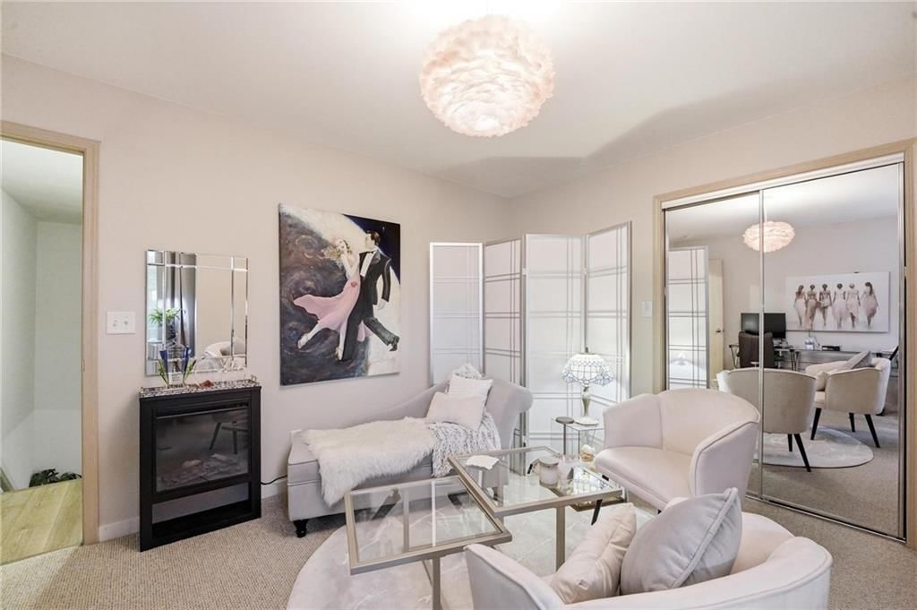 Photo 21 of 26 - 3525 NE Austin Drive, Lee's Summit, MO 64064