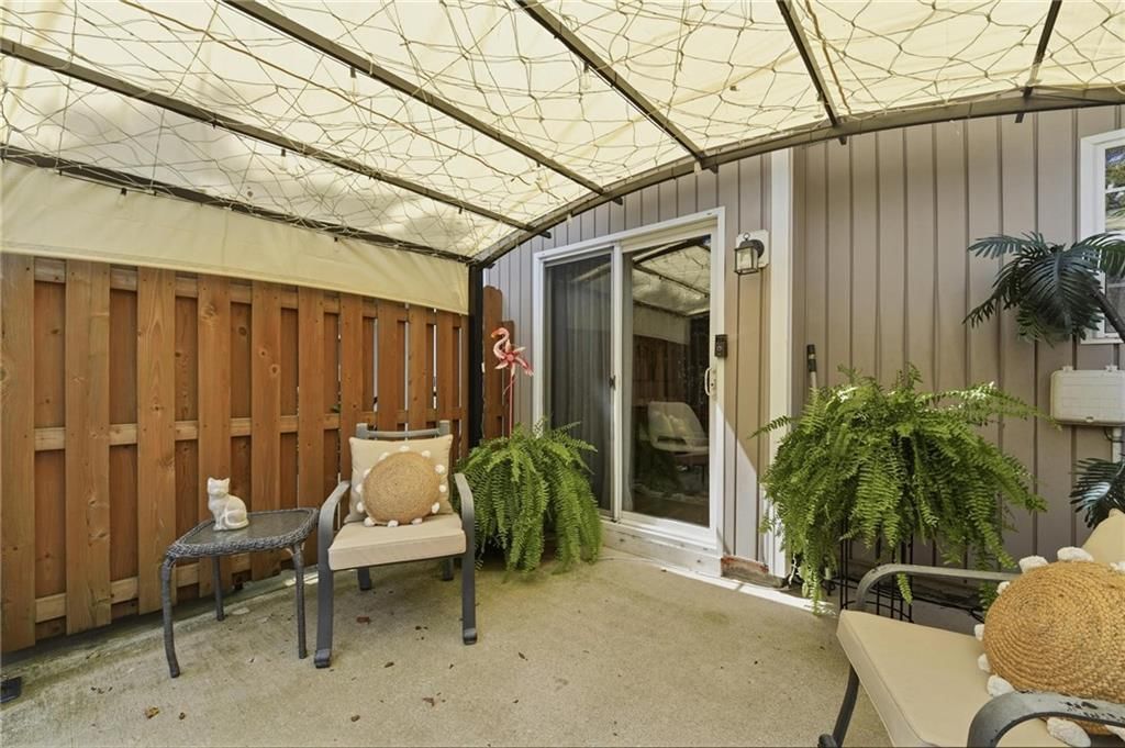 Photo 23 of 26 - 3525 NE Austin Drive, Lee's Summit, MO 64064