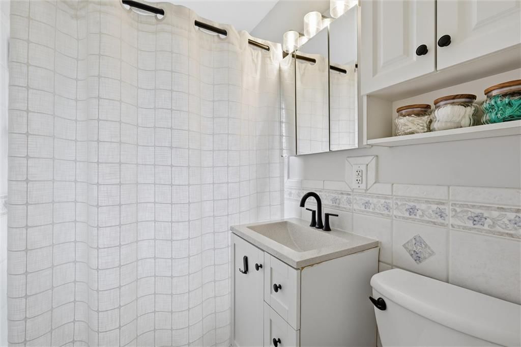 4823 W 62nd Street — photo 15