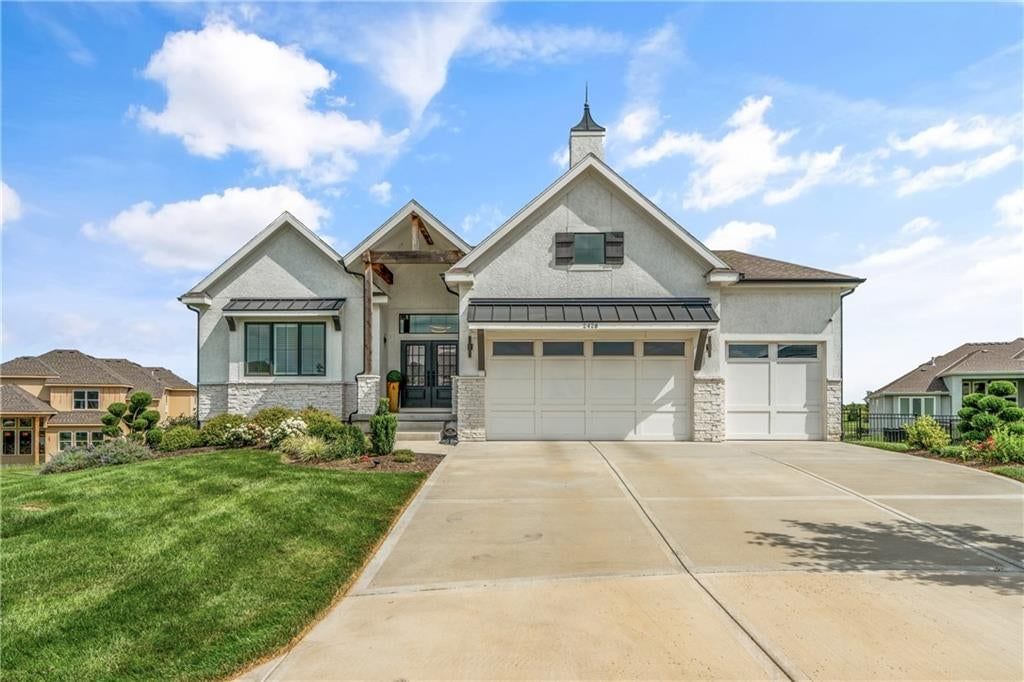2428 W 177th Street, Overland Park, KS