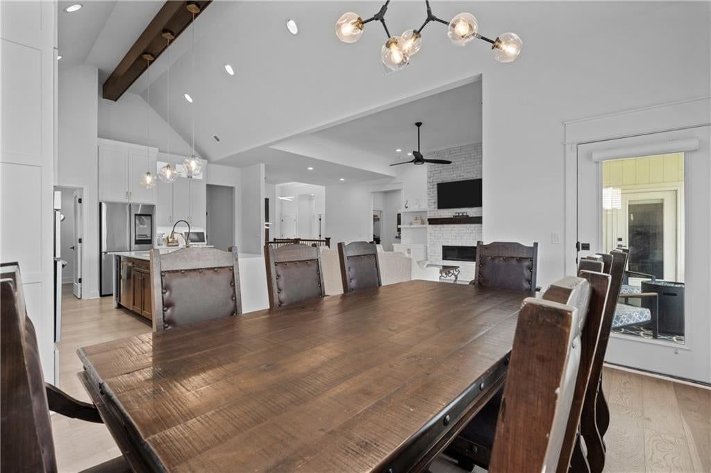 Photo 18 of 42 - 2428 W 177th Street, Overland Park, KS 66085