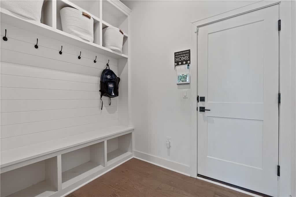 Photo 22 of 42 - 2428 W 177th Street, Overland Park, KS 66085