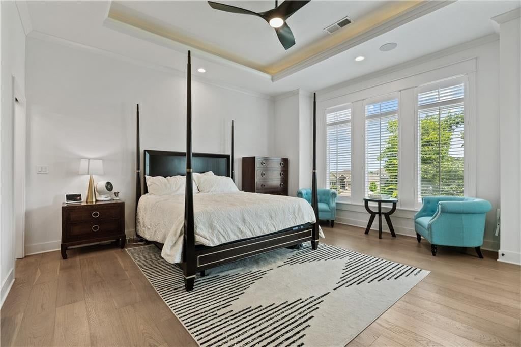 Photo 23 of 42 - 2428 W 177th Street, Overland Park, KS 66085